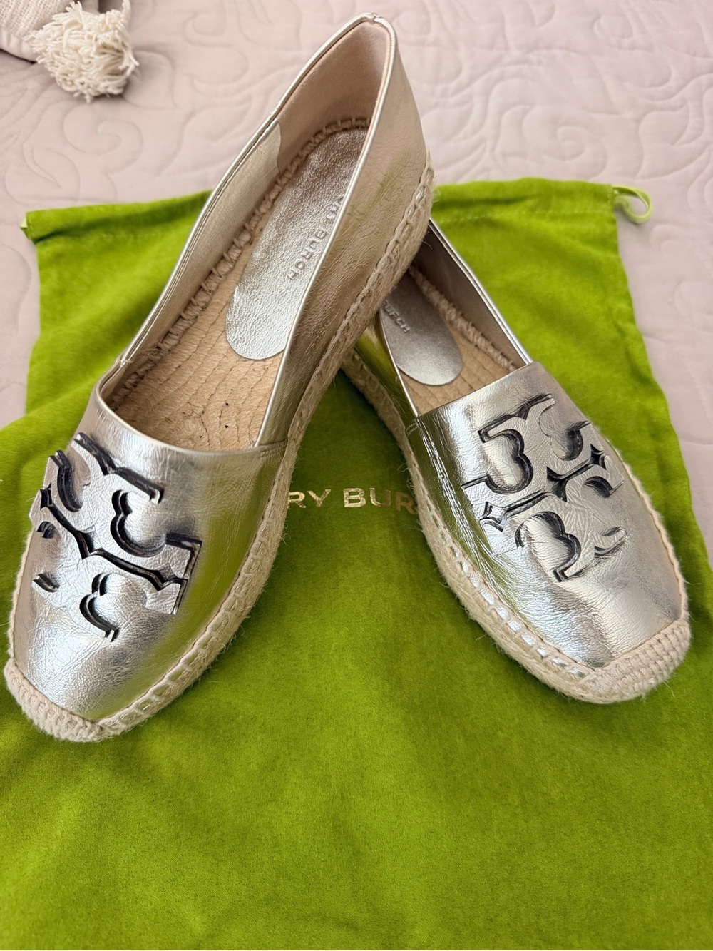 Brand New Tory Burch Gold Espadrille Flats Sz 6.5